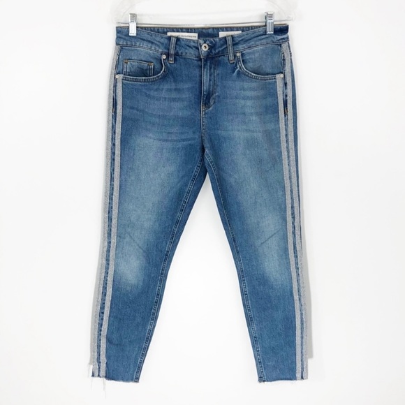 Pilcro and the Letterpress Denim - Anthropologie Pilcro and the Letterpress Tuxedo Stripe
Raw Hem Jeans